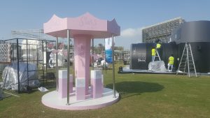 20171213 110057 300x169 - Stars by Afra